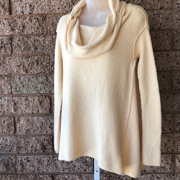 Free People Sweaters - Free People Ivory Cream Cowl-neck Sweater | S/P